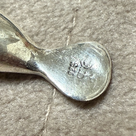 Sterling Silver 925 Manatee Charm Necklace Pendant - Picture 3 of 11